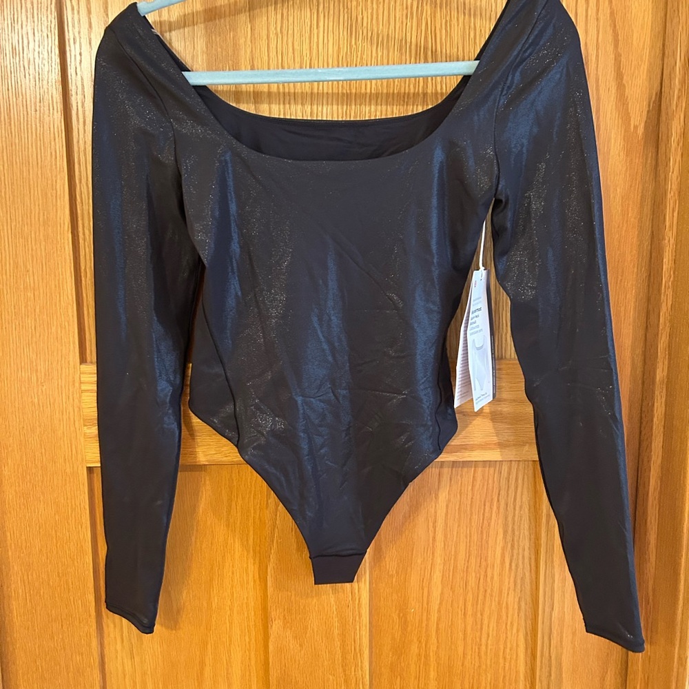 NEW Lululemon Wundermost Ultra-Soft Nulu Square-Neck Long Sleeve Bodysuit Black